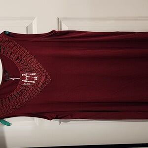 NEW Bloomchic Burgundy Sleeveless Top With Crochet Lace Details 1x